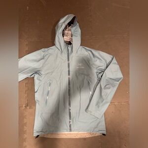 Arc'teryx Beta Jacket - L